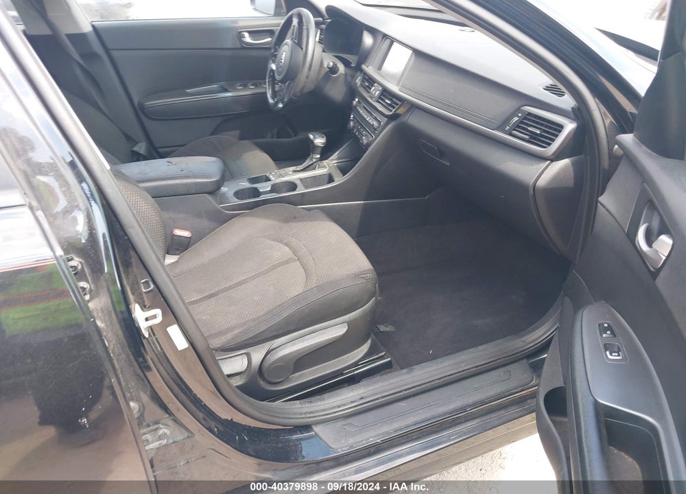 2016 KIA OPTIMA LX TURBO VIN: 5XXGT4L13GG091713