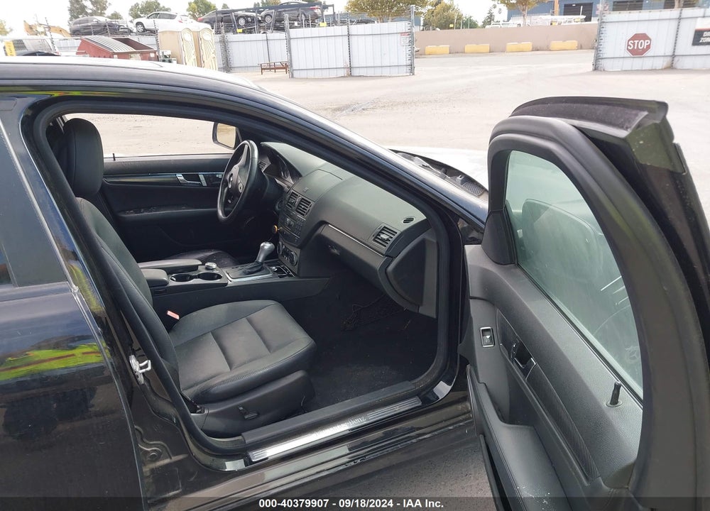 2009 MERCEDES-BENZ C 350 SPORT VIN: WDDGF56X39R050727