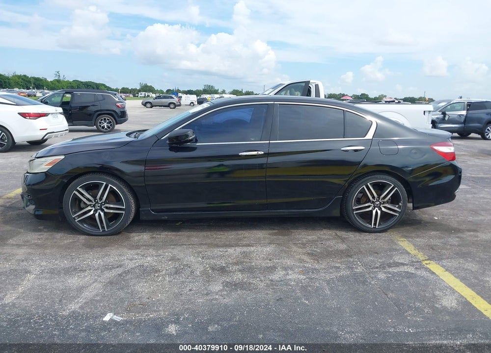 2016 HONDA ACCORD TOURING VIN: 1HGCR3F97GA020228