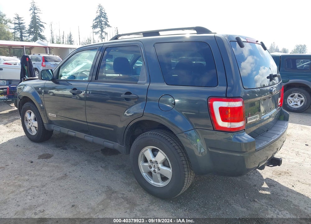 2008 FORD ESCAPE XLT VIN: 1FMCU931X8KB51241