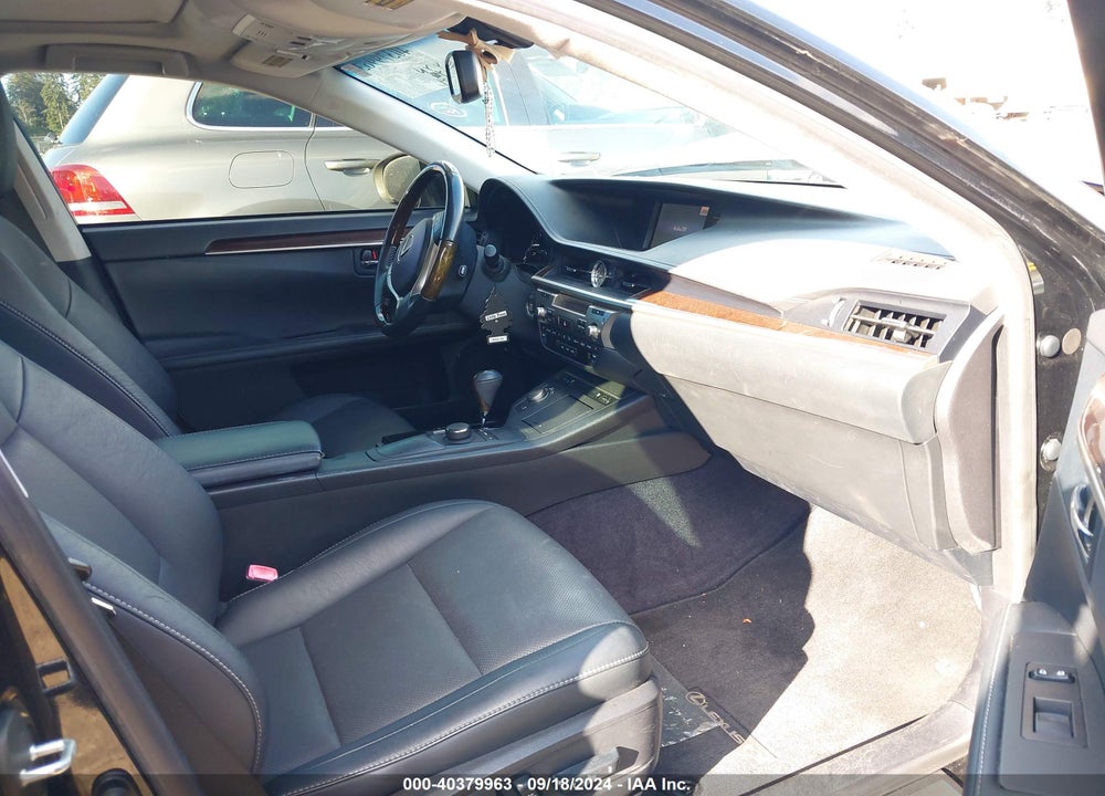 2014 LEXUS ES 350 VIN: JTHBK1GG0E2140779