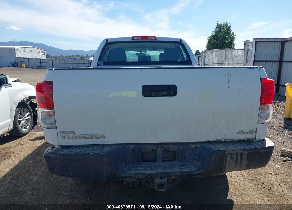 2011 TOYOTA TUNDRA GRADE 4.6L V8 VIN: 5TFUM5F19BX024617