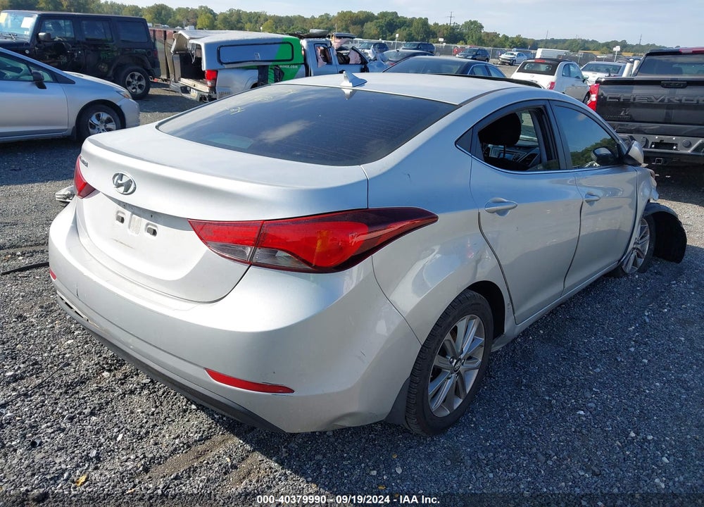 2015 HYUNDAI ELANTRA SE VIN: 5NPDH4AE8FH616553