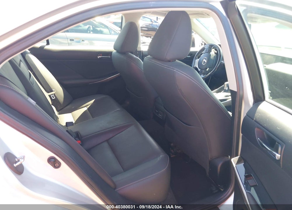 2016 LEXUS IS 200T VIN: JTHBA1D22G5002156