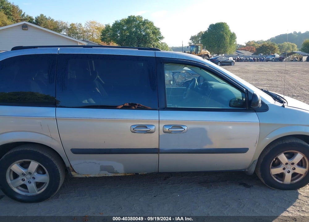2005 DODGE CARAVAN SXT VIN: 1D4GP45R15B393059