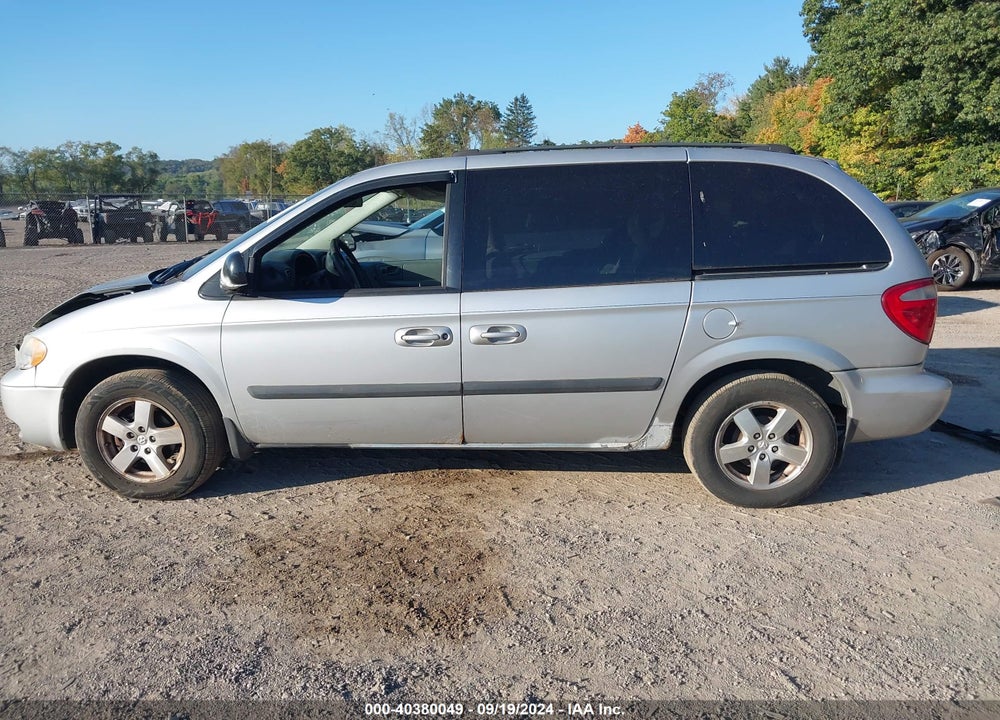 2005 DODGE CARAVAN SXT VIN: 1D4GP45R15B393059