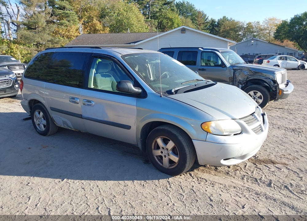 2005 DODGE CARAVAN SXT VIN: 1D4GP45R15B393059