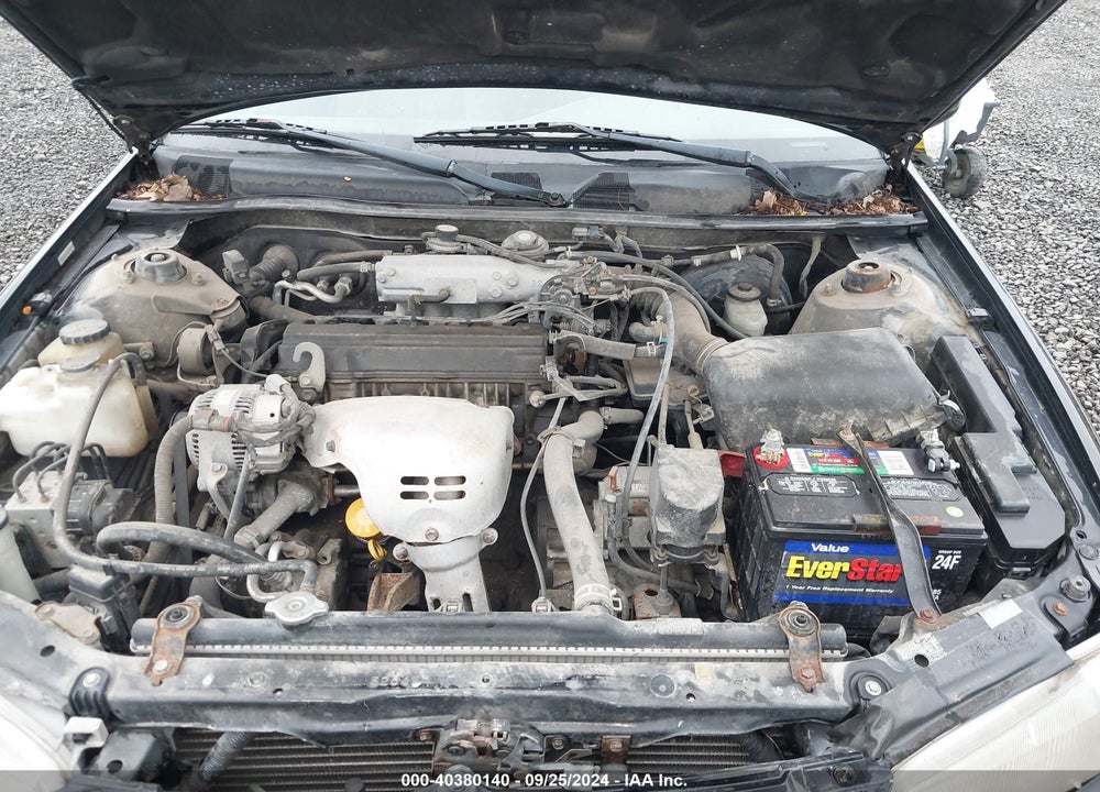 1998 TOYOTA CAMRY LE VIN: 4T1BG22K1WU384236