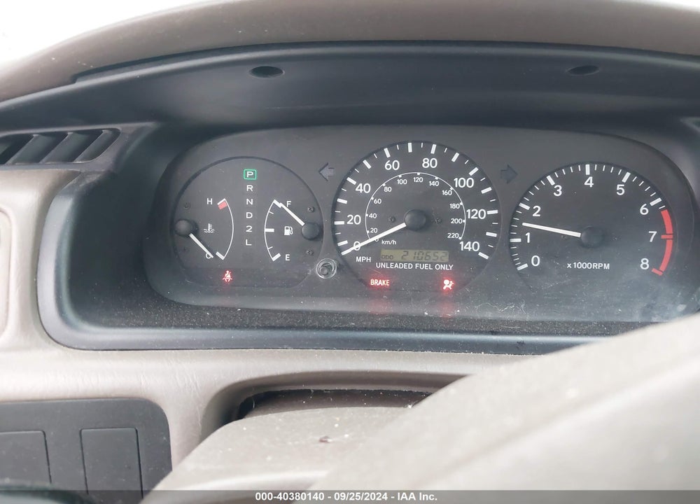 1998 TOYOTA CAMRY LE VIN: 4T1BG22K1WU384236