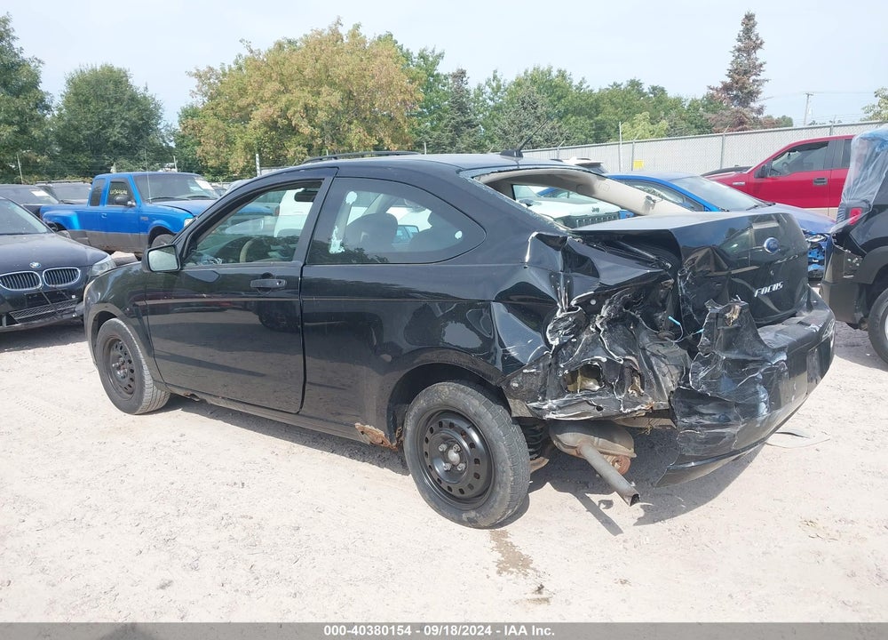 2008 FORD FOCUS S VIN: 1FAHP32N08W279375