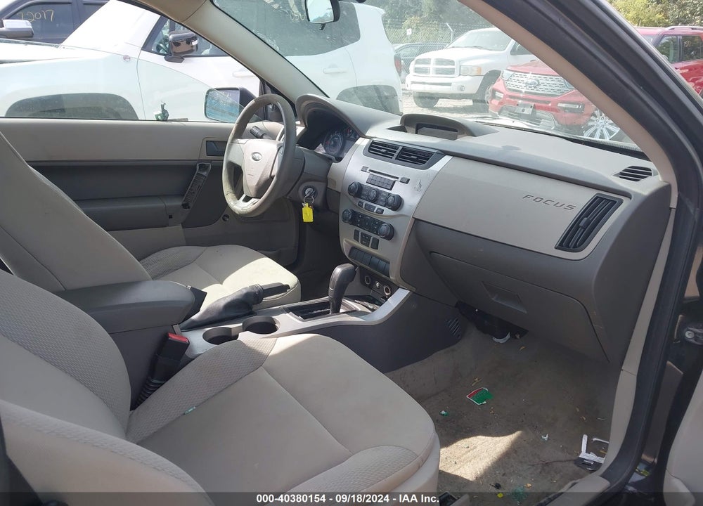 2008 FORD FOCUS S VIN: 1FAHP32N08W279375