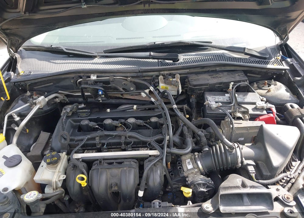 2008 FORD FOCUS S VIN: 1FAHP32N08W279375