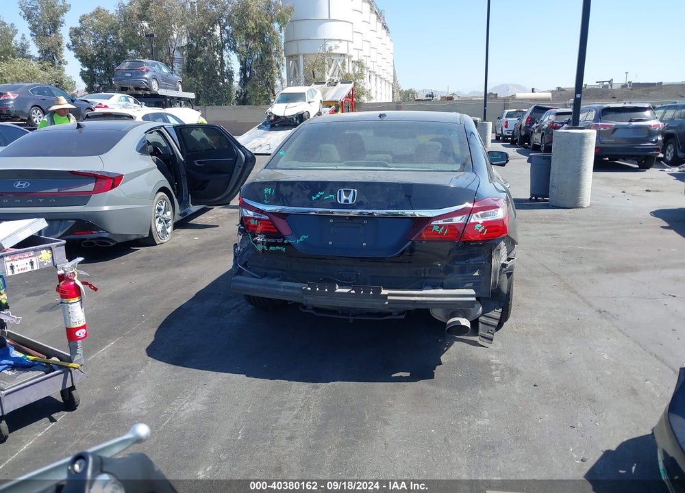 2016 HONDA ACCORD EX-L VIN: 1HGCR2F82GA032045