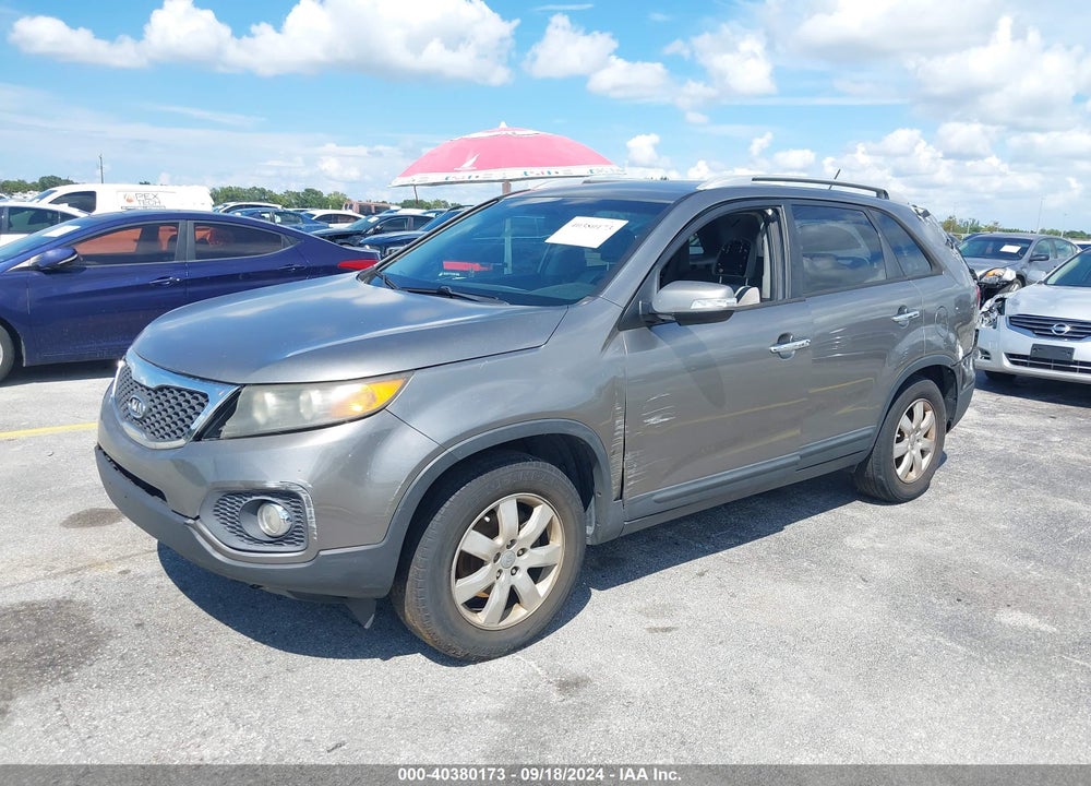 2012 KIA SORENTO LX VIN: 5XYKT3A62CG237754