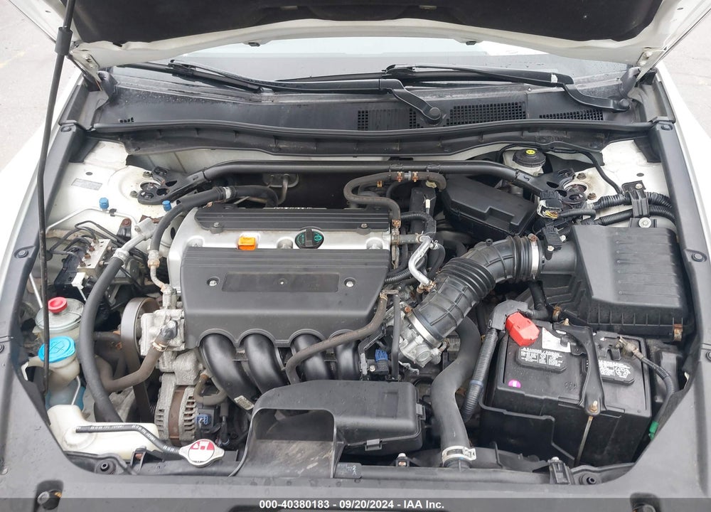 2009 HONDA ACCORD 2.4 LX-S VIN: 1HGCS123X9A018793