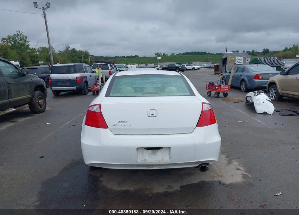 2009 HONDA ACCORD 2.4 LX-S VIN: 1HGCS123X9A018793