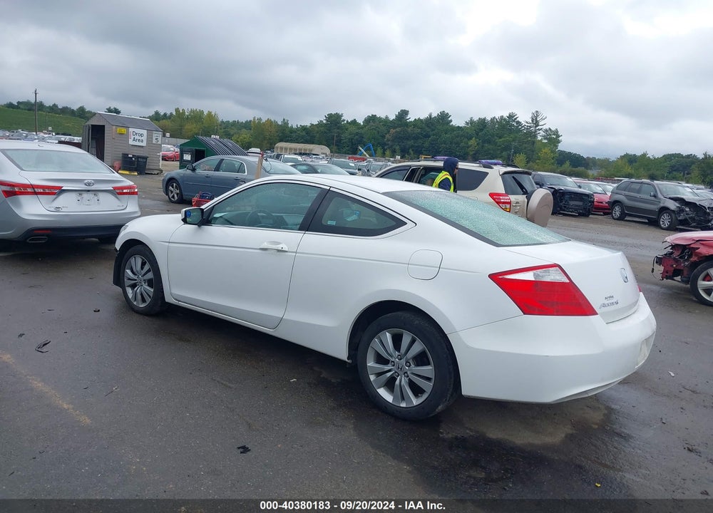 2009 HONDA ACCORD 2.4 LX-S VIN: 1HGCS123X9A018793
