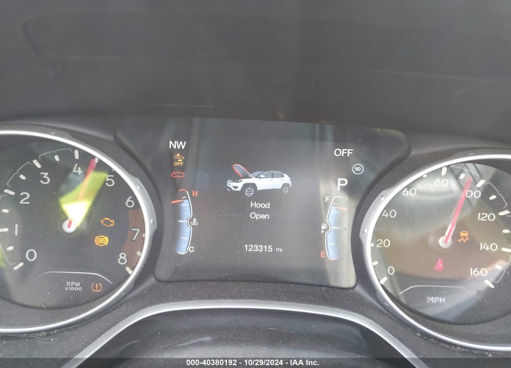 2018 JEEP COMPASS LIMITED FWD VIN: 3C4NJCCB3JT358540