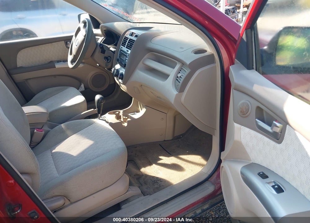 2005 KIA SPORTAGE VIN: KNDJE723057095745