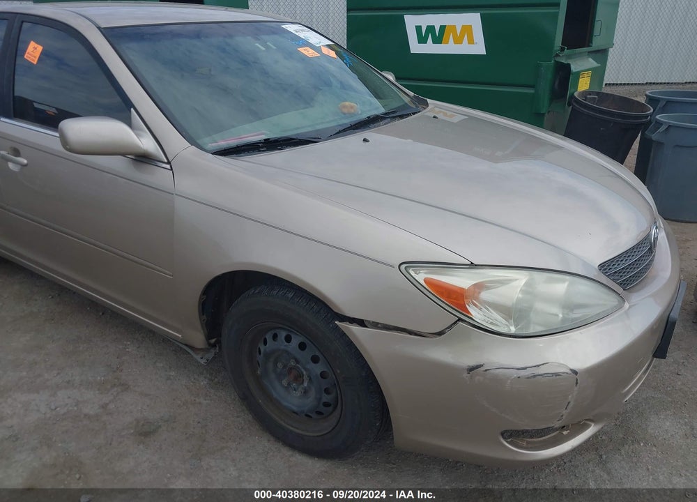 2002 TOYOTA CAMRY LE/XLE VIN: JTDBE32K820073906