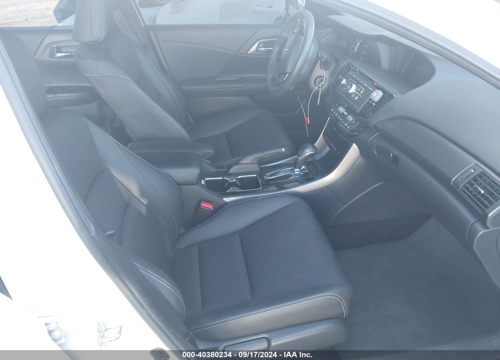 2016 HONDA ACCORD SPORT VIN: 1HGCR2F59GA132133