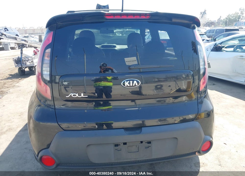 2015 KIA SOUL VIN: KNDJN2A22F7781105