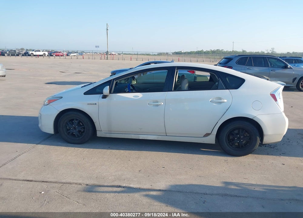 2012 TOYOTA PRIUS TWO VIN: JTDKN3DU7C5388585