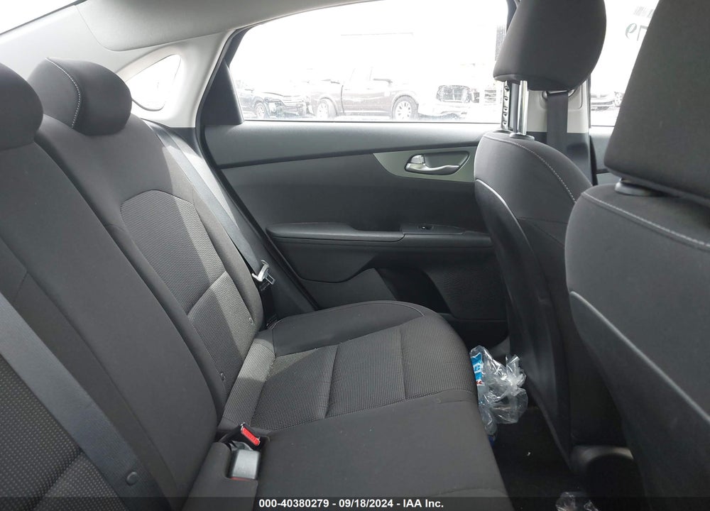 2021 KIA FORTE LXS VIN: 3KPF24AD8ME330950
