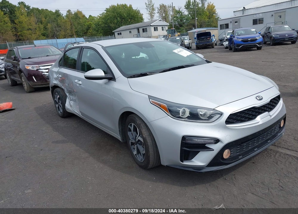 2021 KIA FORTE LXS VIN: 3KPF24AD8ME330950