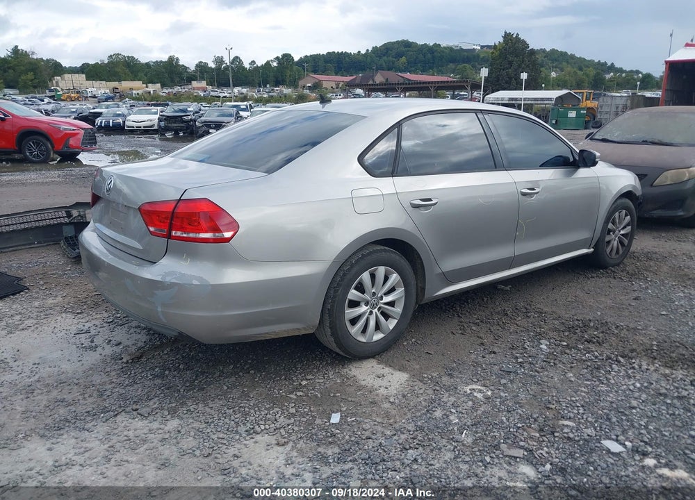 2013 VOLKSWAGEN PASSAT 2.5L S VIN: 1VWAP7A37DC087057
