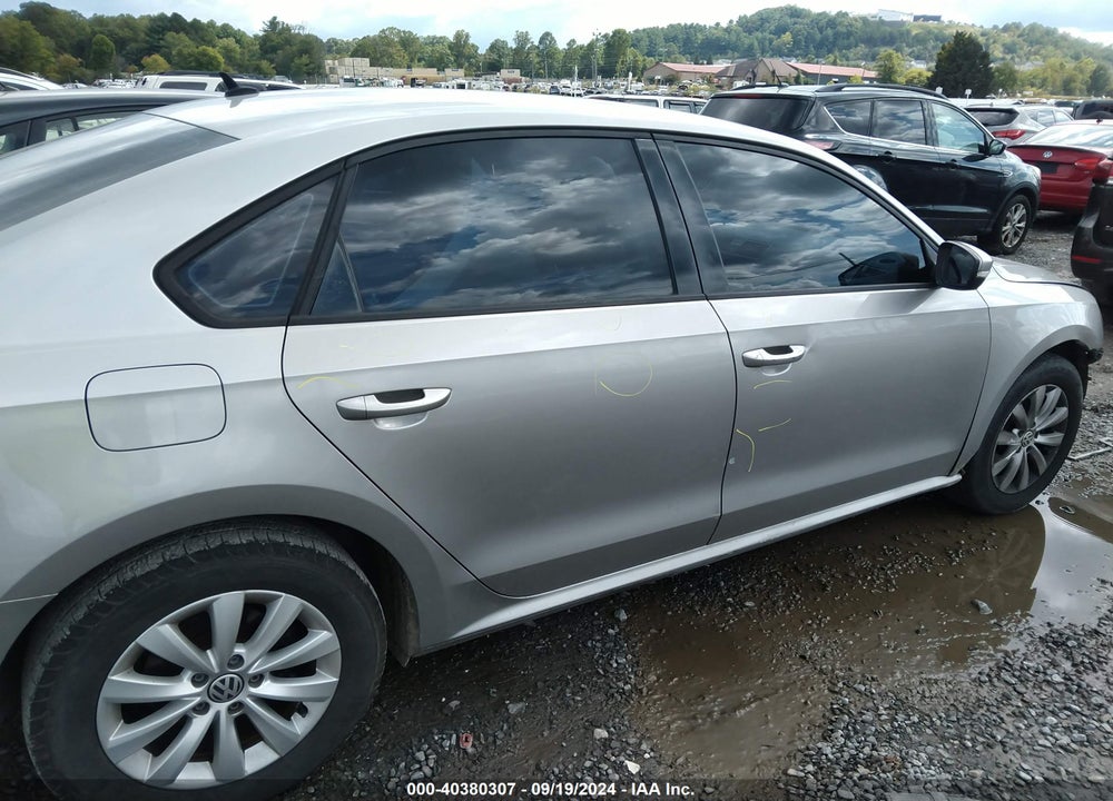 2013 VOLKSWAGEN PASSAT 2.5L S VIN: 1VWAP7A37DC087057