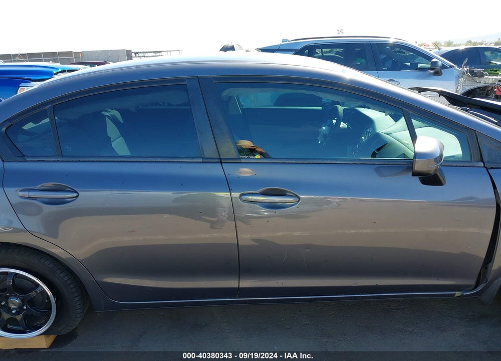 2015 HONDA CIVIC LX VIN: 2HGFB2F52FH552284