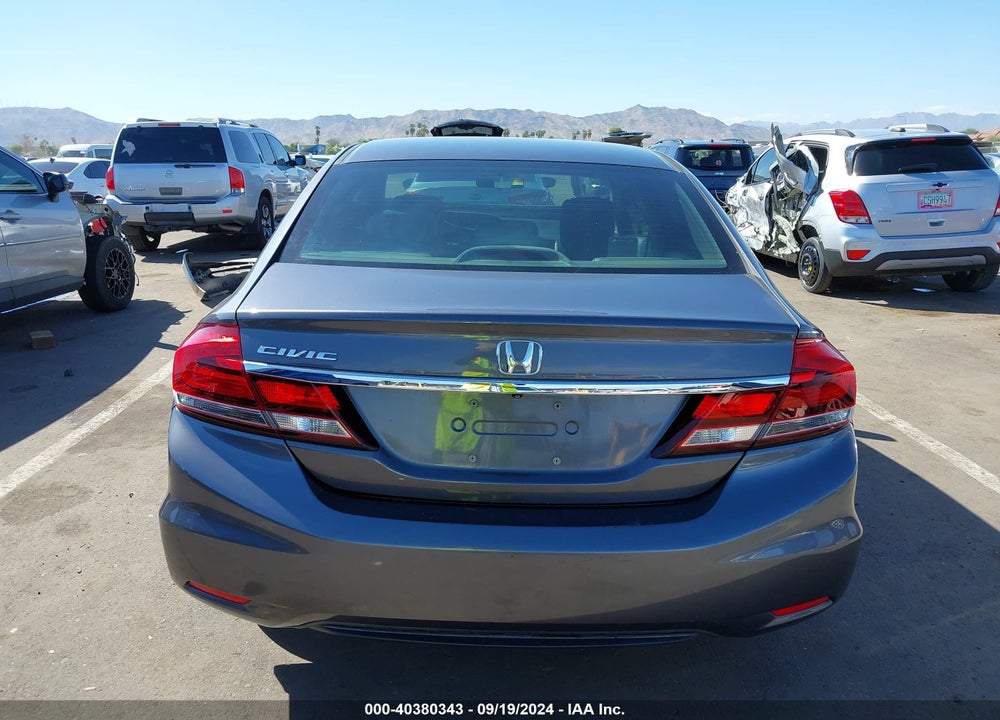 2015 HONDA CIVIC LX VIN: 2HGFB2F52FH552284