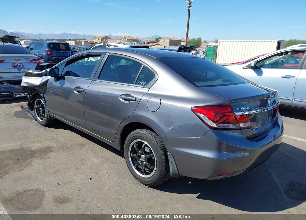 2015 HONDA CIVIC LX VIN: 2HGFB2F52FH552284