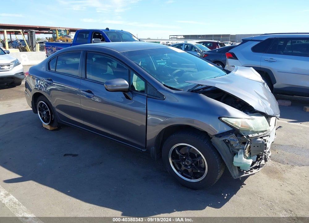 2015 HONDA CIVIC LX VIN: 2HGFB2F52FH552284