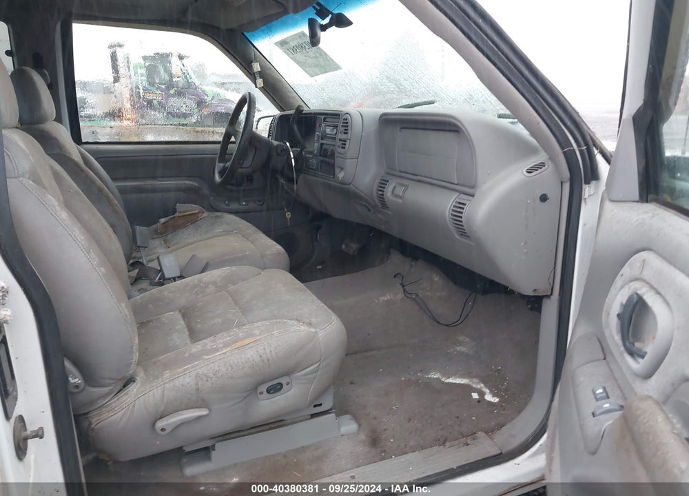 1997 CHEVROLET K1500 FLEETSIDE VIN: 2GCEK19R5V1259988
