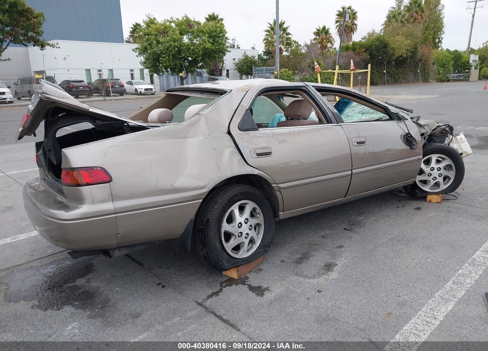 1999 TOYOTA CAMRY LE V6 VIN: 4T1BF22K4XU079852