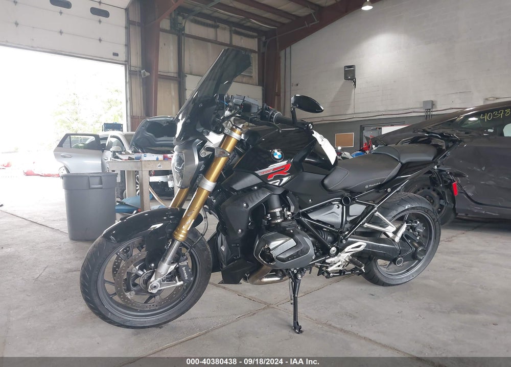 2020 BMW R 1250 R VIN: WB10J7304LZG69891