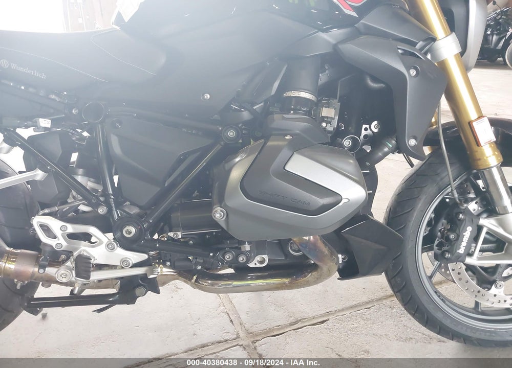 2020 BMW R 1250 R VIN: WB10J7304LZG69891