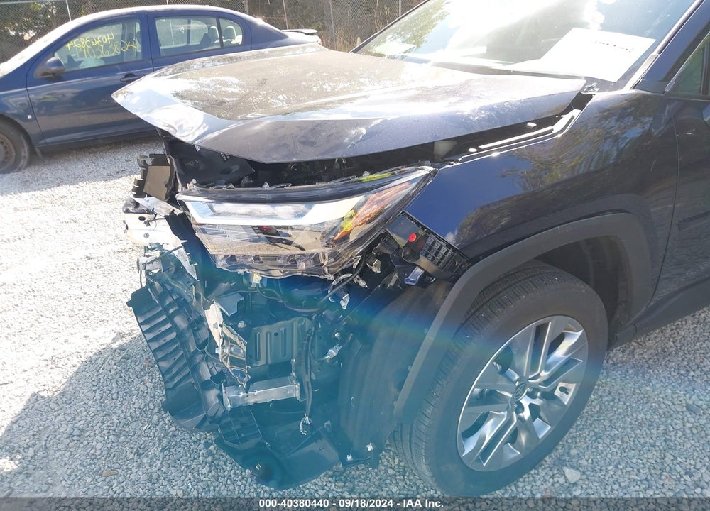 2022 TOYOTA RAV4 XLE PREMIUM VIN: 2T3A1RFV9NW300373