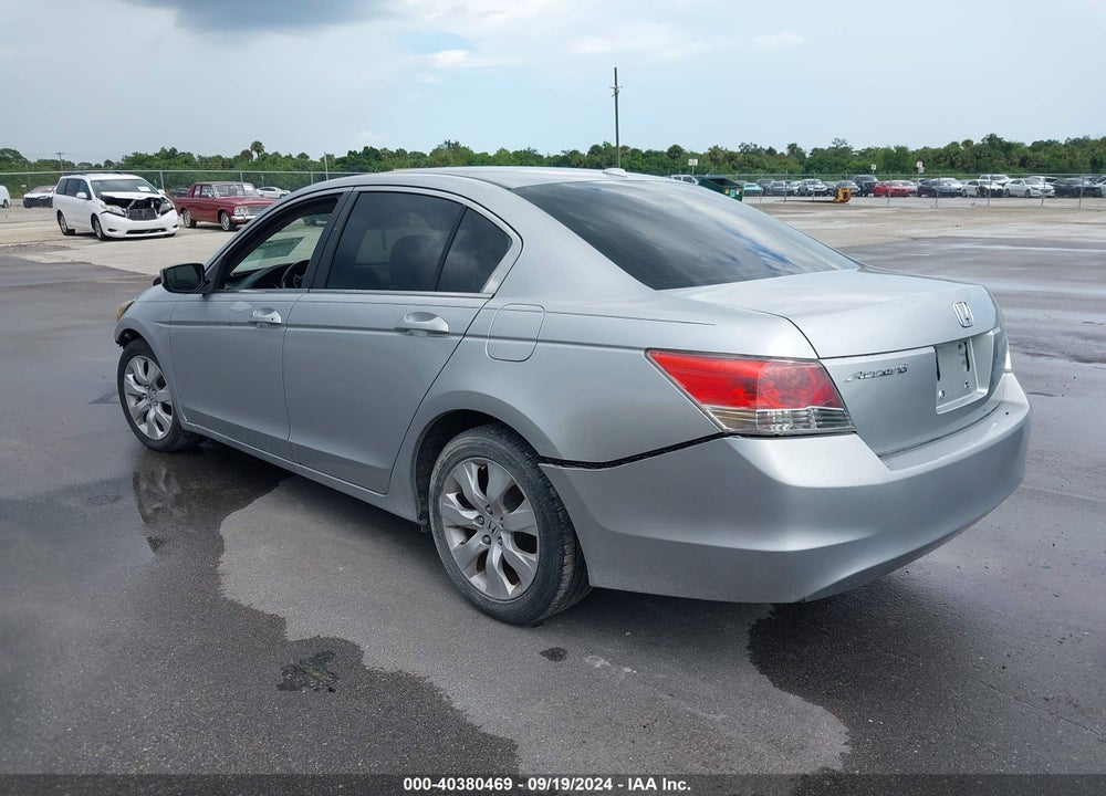 2009 HONDA ACCORD 2.4 EX-L VIN: 1HGCP268X9A031380
