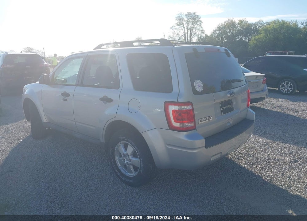 2011 FORD ESCAPE XLT VIN: 1FMCU9D78BKC61814