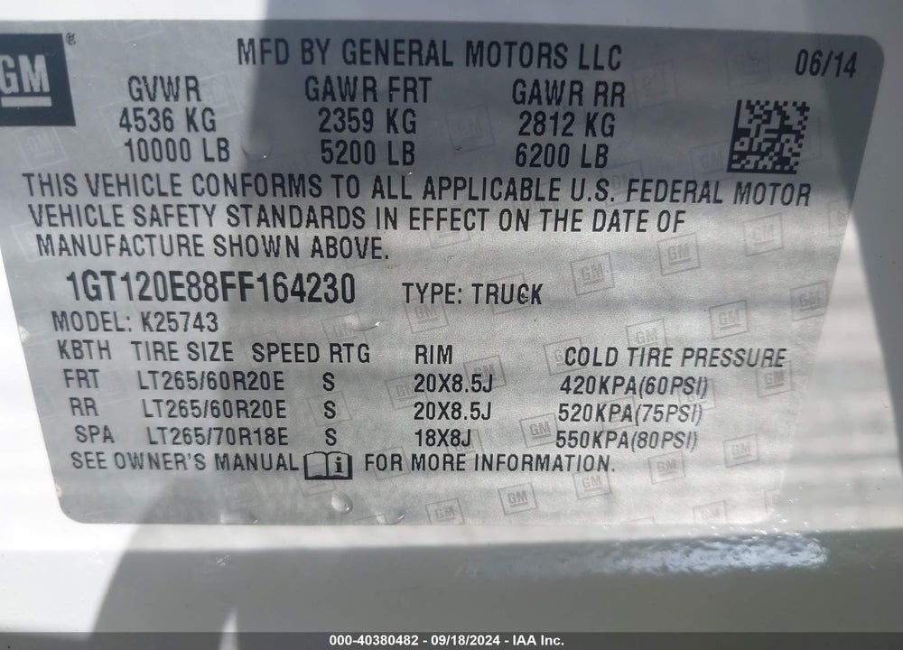2015 GMC SIERRA 2500HD DENALI VIN: 1GT120E88FF164230