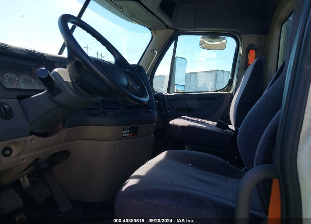 2018 FREIGHTLINER CASCADIA 125 VIN: 3AKJGEDR5JSJX4696