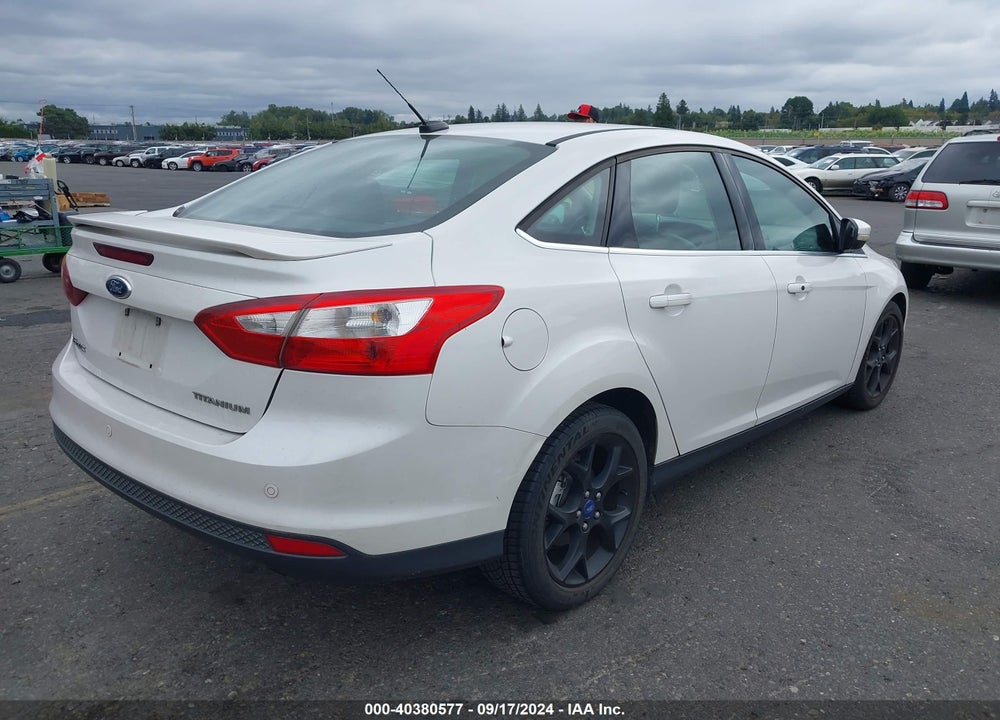 2012 FORD FOCUS TITANIUM VIN: 1FAHP3J20CL238715