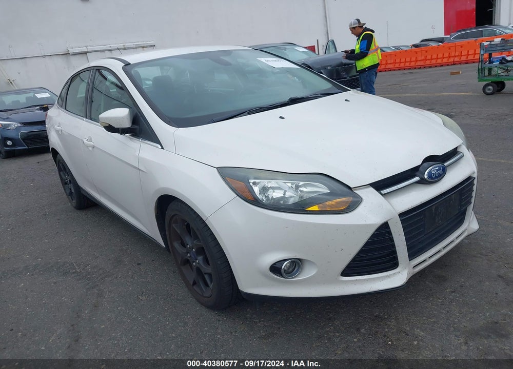 2012 FORD FOCUS TITANIUM VIN: 1FAHP3J20CL238715