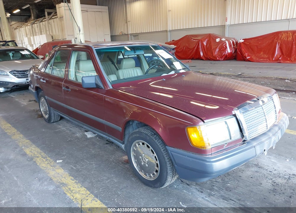 1989 MERCEDES-BENZ 300 E VIN: WDBEA30D9KA855055