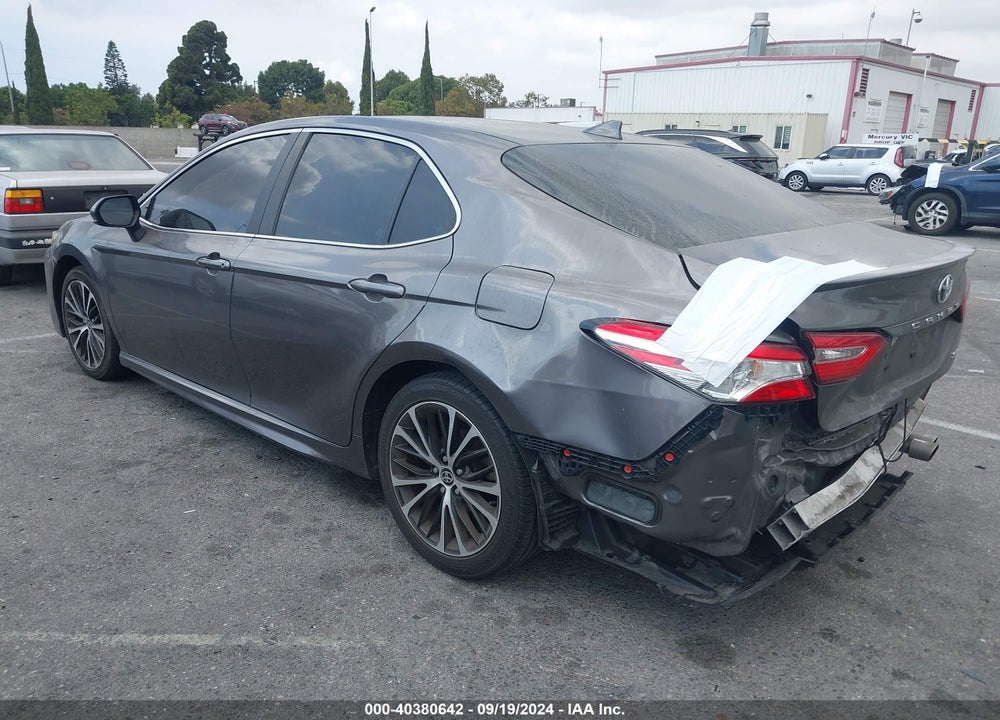 2020 TOYOTA CAMRY SE VIN: 4T1G11AK6LU980361