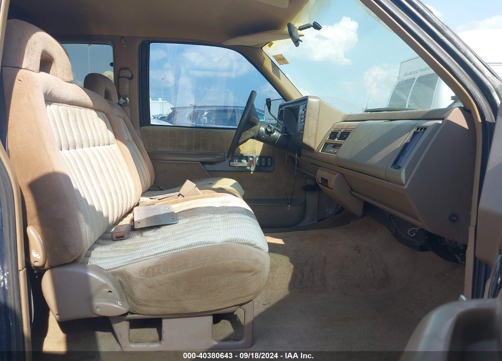 1994 CHEVROLET GMT-400 C1500 VIN: 2GCEC19Z6R1287317