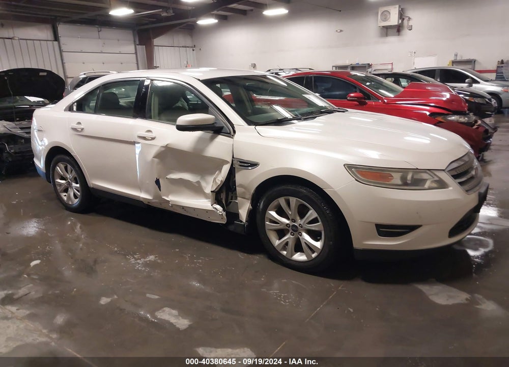 2010 FORD TAURUS SEL VIN: 1FAHP2EW7AG110078